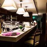 Park Avenue **** Hotell