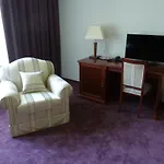 Hotell Park Avenue **** Piest'any