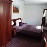 Hotel Park Avenue **** Piest'any