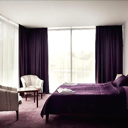 Park Avenue **** 4*