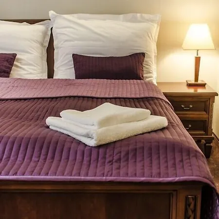 Park Avenue **** 4* פישטני